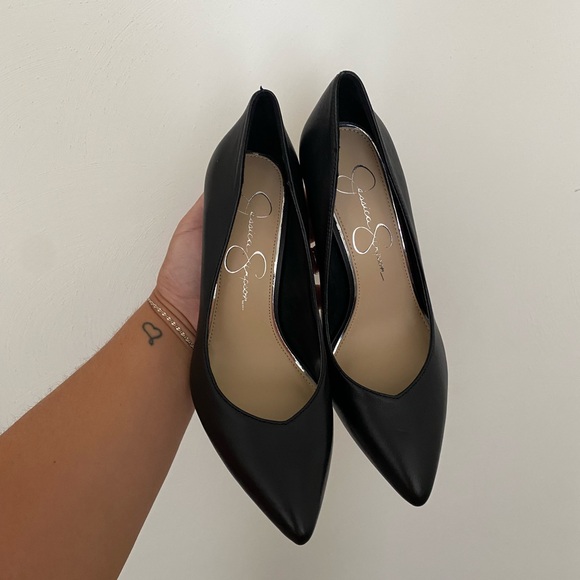 COPY - Jessica Simpson, Black, Size 6.5 - Picture 1 of 2